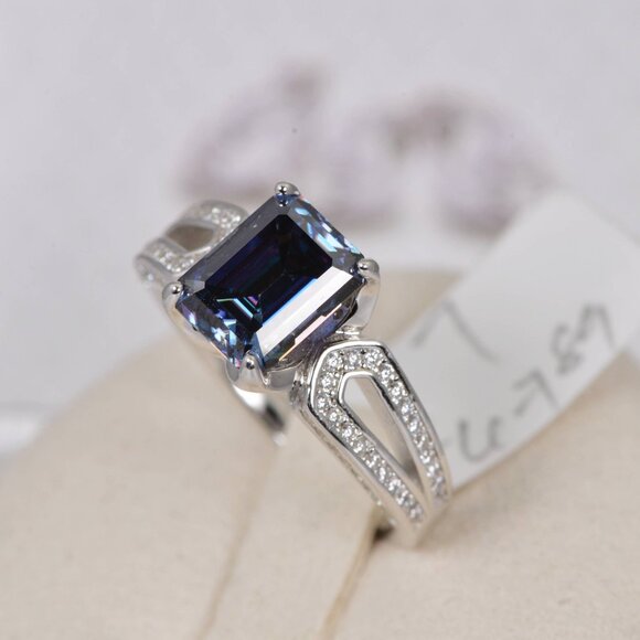 GRA Certified 3ct Moissanite Ring Deep Purple Emerald Cut - Picture 2 of 7
